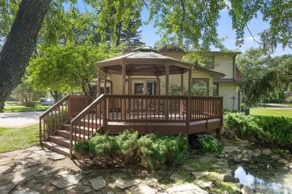 Mounds View, MN 55112,8011 Long Lake RD