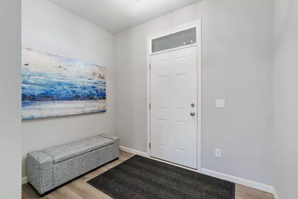 Saint Cloud, MN 56304,614 47th AVE NE