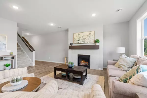 Saint Cloud, MN 56304,614 47th AVE NE