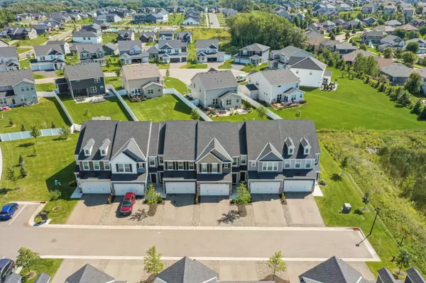 Woodbury, MN 55129,11279 Crestbury DR