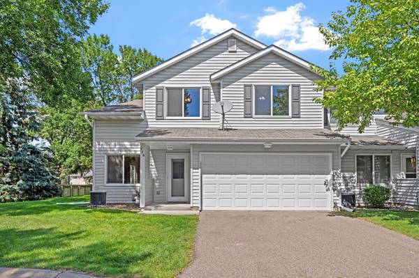 418 Roundhouse ST, Shakopee, MN 55379