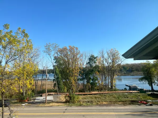 Roseville, MN 55113,2817 Victoria ST N