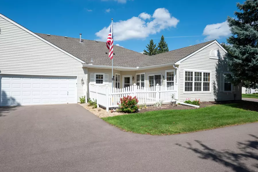 3063 Timberwood TRL #41, Eagan, MN 55121