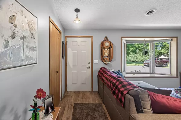 Oakdale, MN 55128,3662 Gershwin LN N