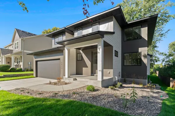 Edina, MN 55436,5012 Hankerson AVE