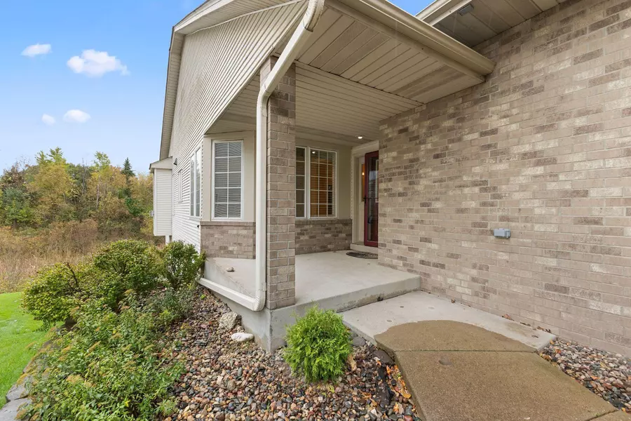 12816 Falcon DR, Apple Valley, MN 55124