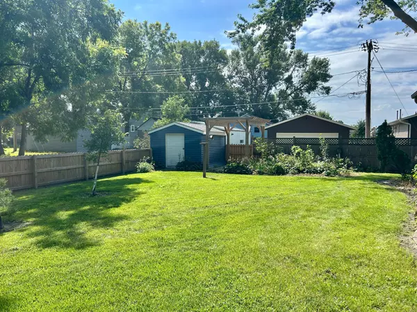 Arlington, MN 55307,202 7th AVE SW