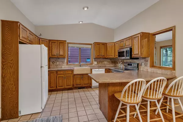 Saint Cloud, MN 56301,1936 Linda LN