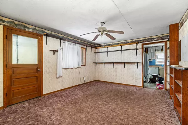 Chippewa Falls, WI 54729,1643 Ludgate ST