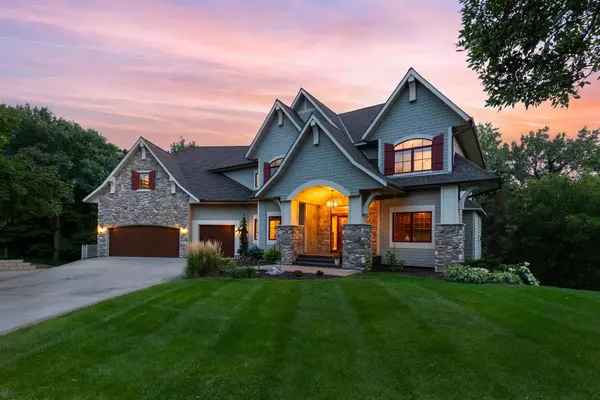 Eden Prairie, MN 55347,18674 Ponderosa CT