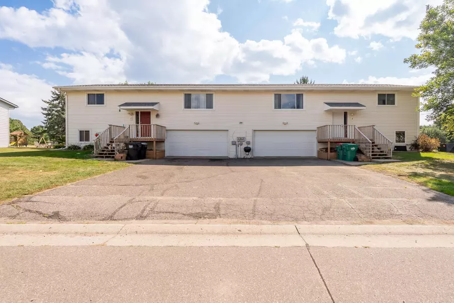 241 Leighton DR, Big Lake, MN 55309