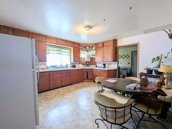 Mcgregor, MN 55760,106 S Main ST