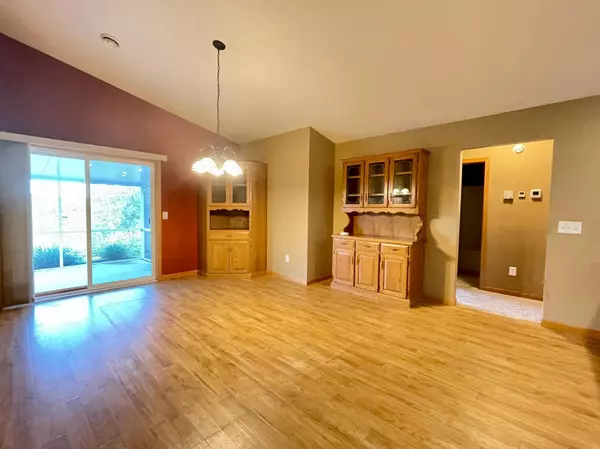 Saint Cloud, MN 56303,2303 68th AVE N