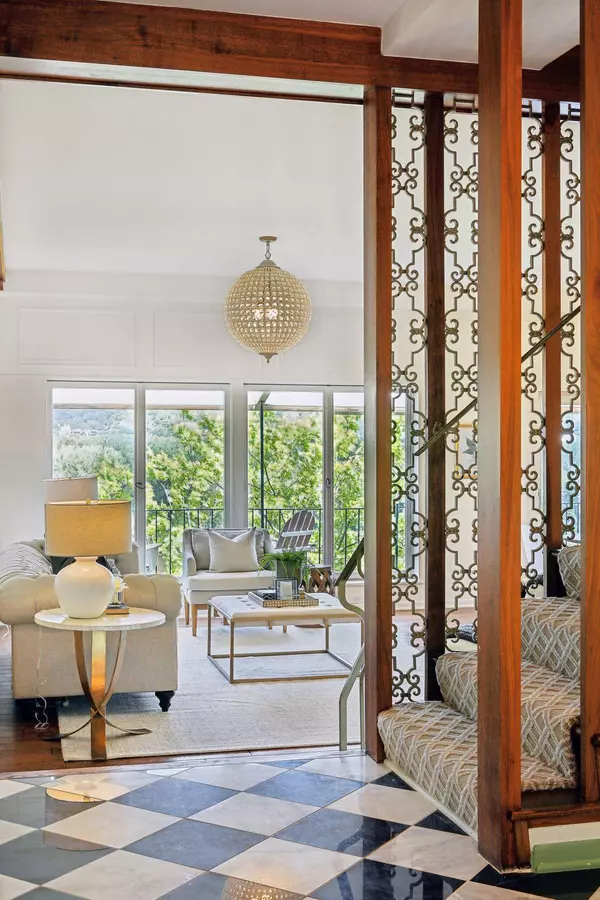 Lilydale, MN 55118,1127 Sibley Memorial HWY #4