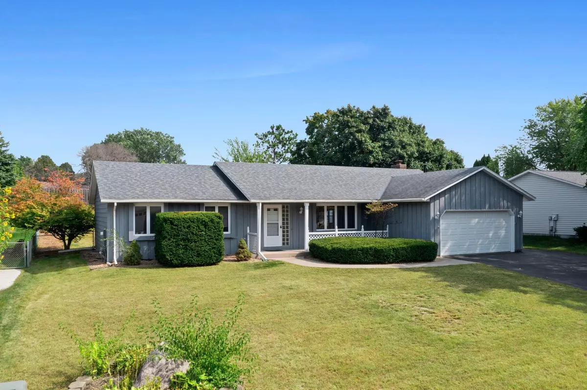 Bloomington, MN 55438,10433 Utah RD