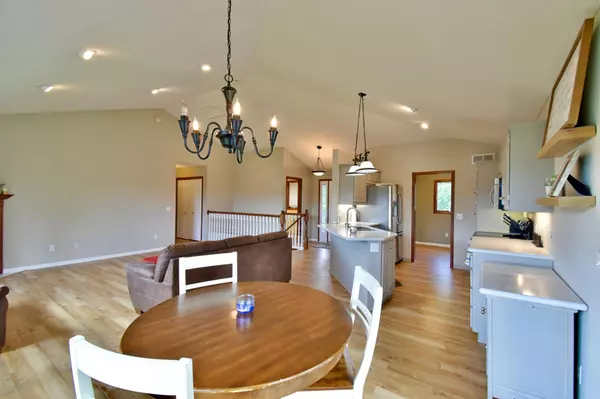 Monticello, MN 55362,2484 Briar Oakes BLVD