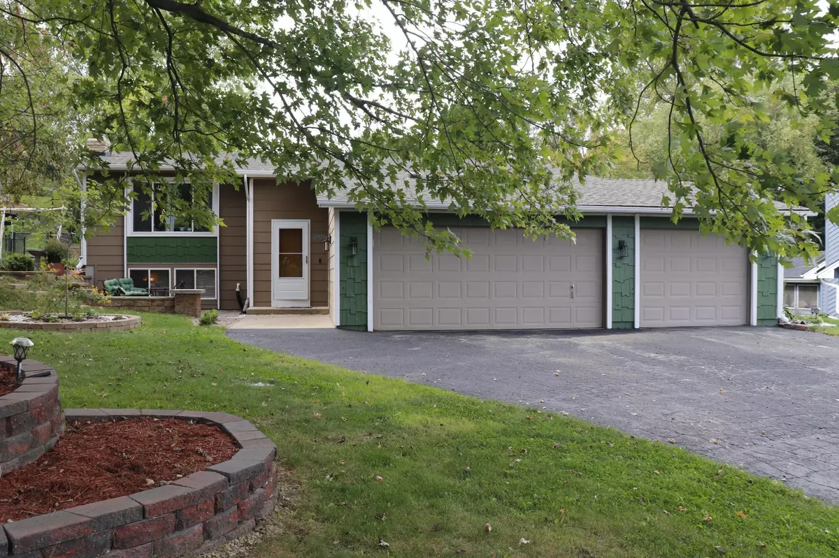 Burnsville, MN 55337,12924 16th AVE S