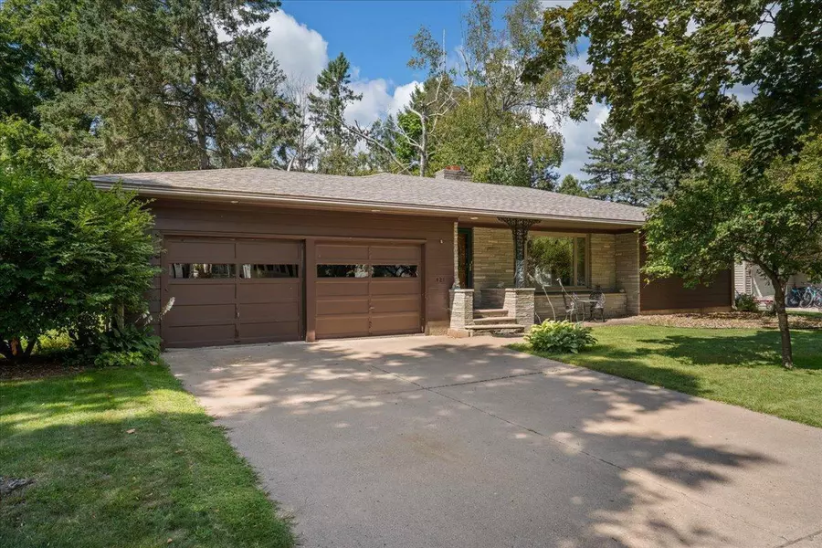 421 7th ST, River Falls, WI 54022