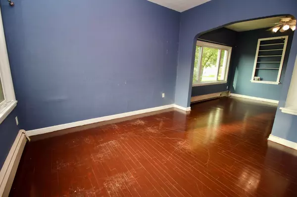 Brainerd, MN 56401,1115 4th AVE NE