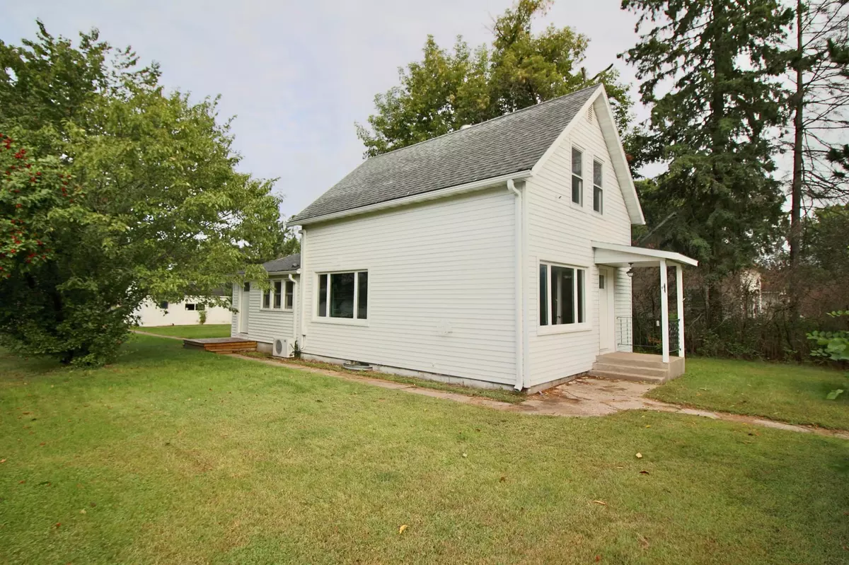 Brainerd, MN 56401,1115 4th AVE NE