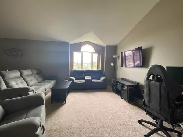 Princeton, MN 55371,7170 Spruce DR