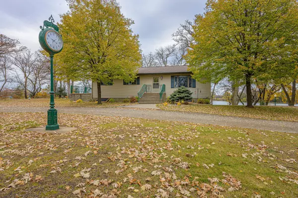 6854 58th AVE SE, Willmar, MN 56201