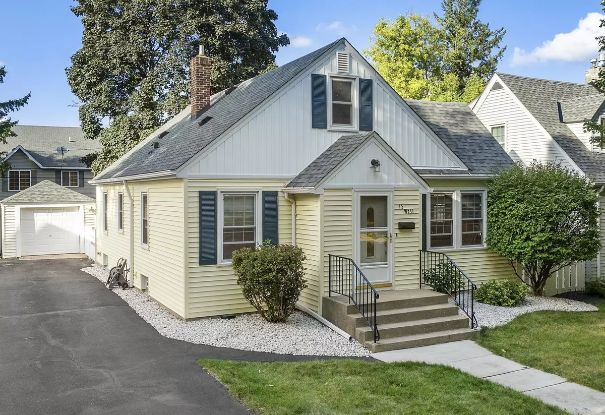 Saint Paul, MN 55107,15 Belvidere ST W