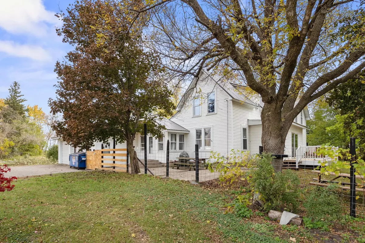 Hutchinson, MN 55350,15554 130th ST