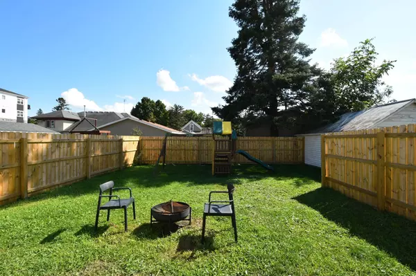 Zumbrota, MN 55992,185 W 3rd ST