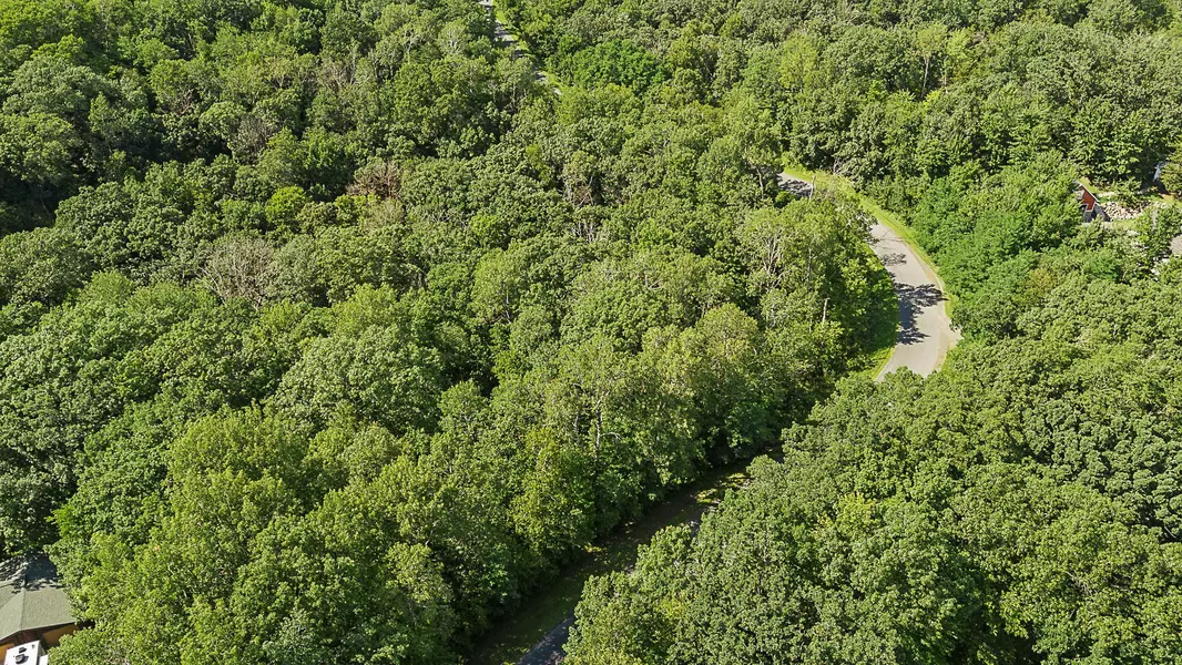 TBD DeLong RD, Somerset, WI 54025