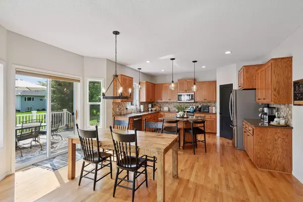 Minnetrista, MN 55375,9475 Gander LN