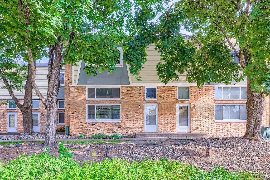 Saint Louis Park, MN 55426,7307 W Franklin AVE