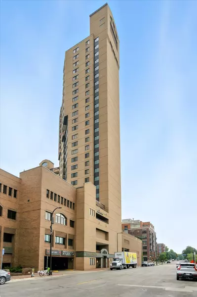 110 1st AVE NE #F605, Minneapolis, MN 55413