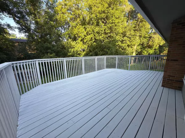 Burnsville, MN 55337,12816 Pheasant RUN