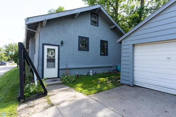Fargo, ND 58103,1301 10th ST S