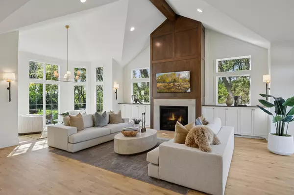 Independence, MN 55328,9414 Us-12