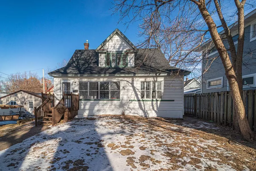1711 NE 22nd AVE NE, Minneapolis, MN 55418