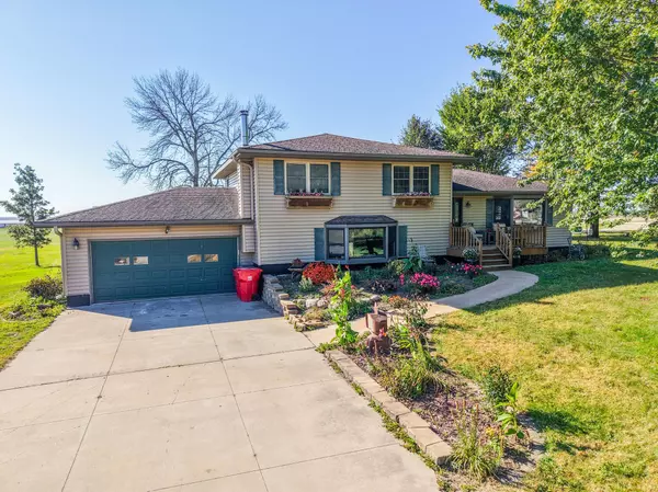 Mantorville Twp, MN 55955,27289 590th St