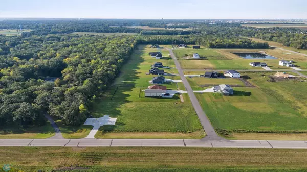 Moorhead, MN 56560,6926 2nd ST NW