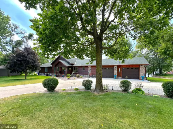 Annandale, MN 55302,10041 Jeske AVE NW