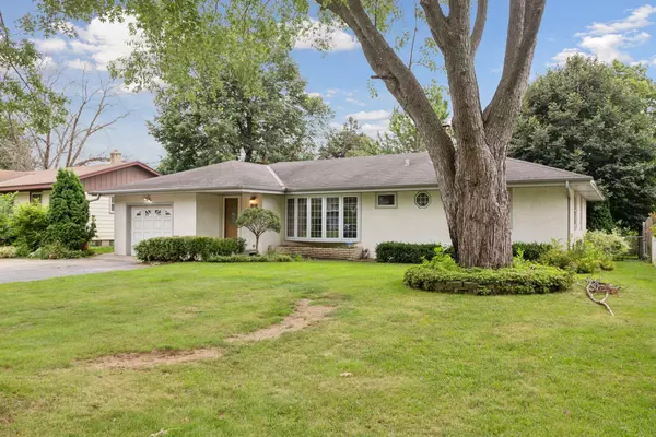 2112 Radatz AVE, North Saint Paul, MN 55109