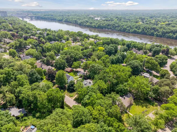 Saint Paul, MN 55105,317 Stonebridge BLVD