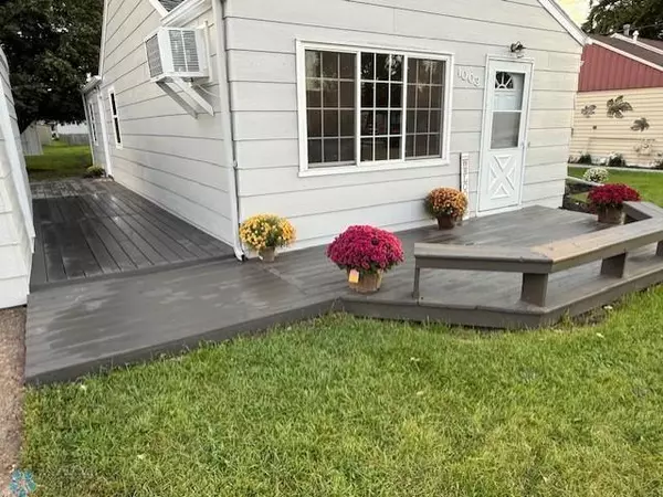 Wahpeton, ND 58075,1003 8th AVE N