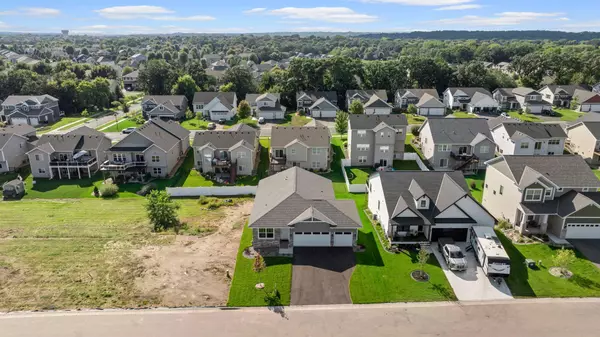 Rosemount, MN 55068,13341 Cadogan WAY
