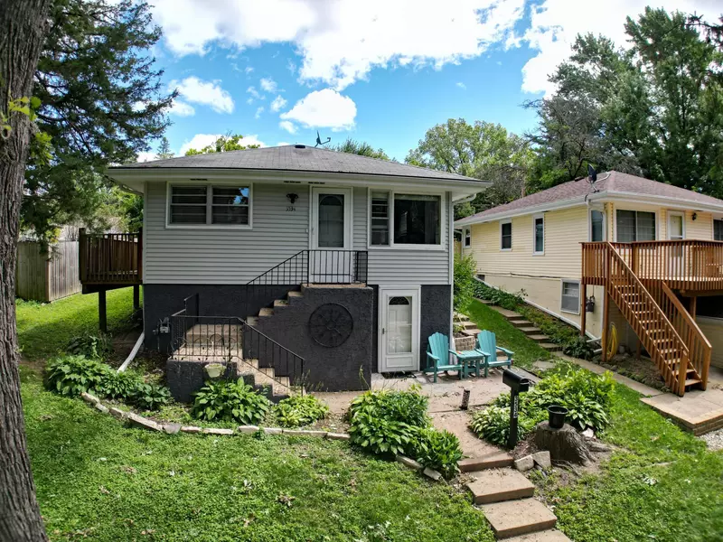 3534 Halifax AVE N, Robbinsdale, MN 55422