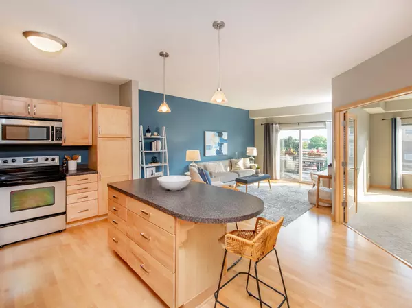 Minneapolis, MN 55417,4750 E 53rd ST #409