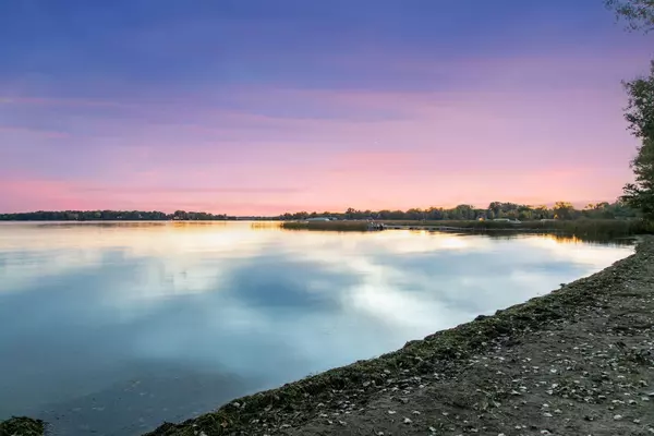 White Bear Twp, MN 55110,2615 Lake AVE