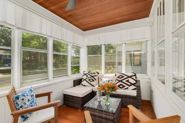 West Saint Paul, MN 55118,1095 Cherokee AVE