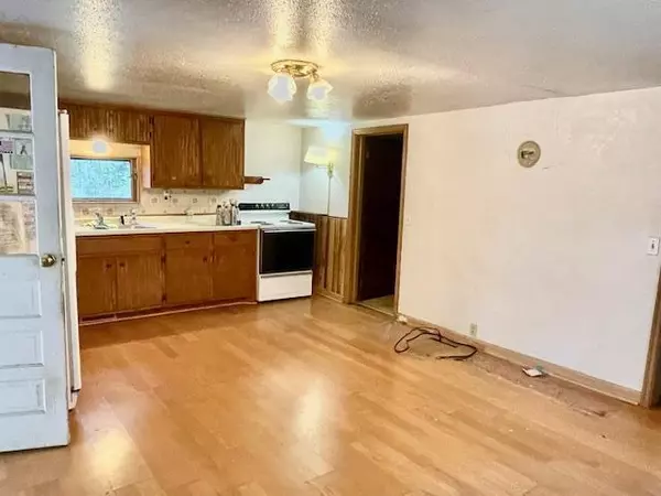 Milaca, MN 56353,21696 60th AVE