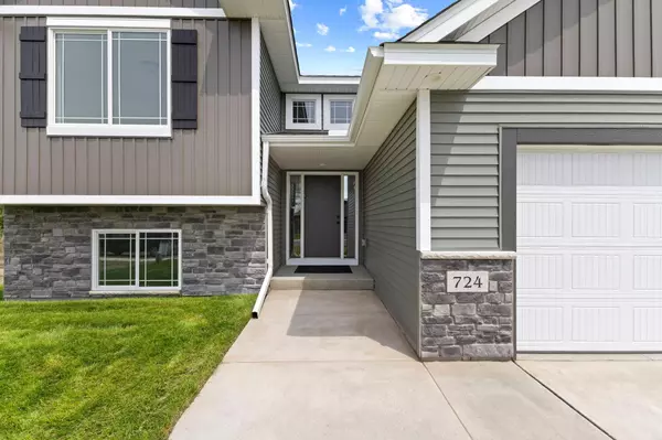 Isanti, MN 55040,724 Margaret LN NE